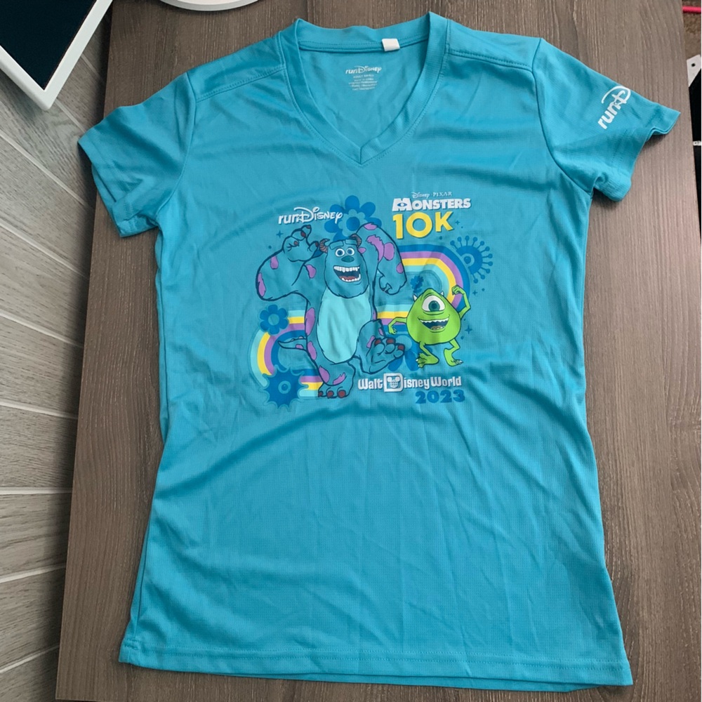 Run Disney Monster’s Inc 10K Short Sleeve Top S 2023